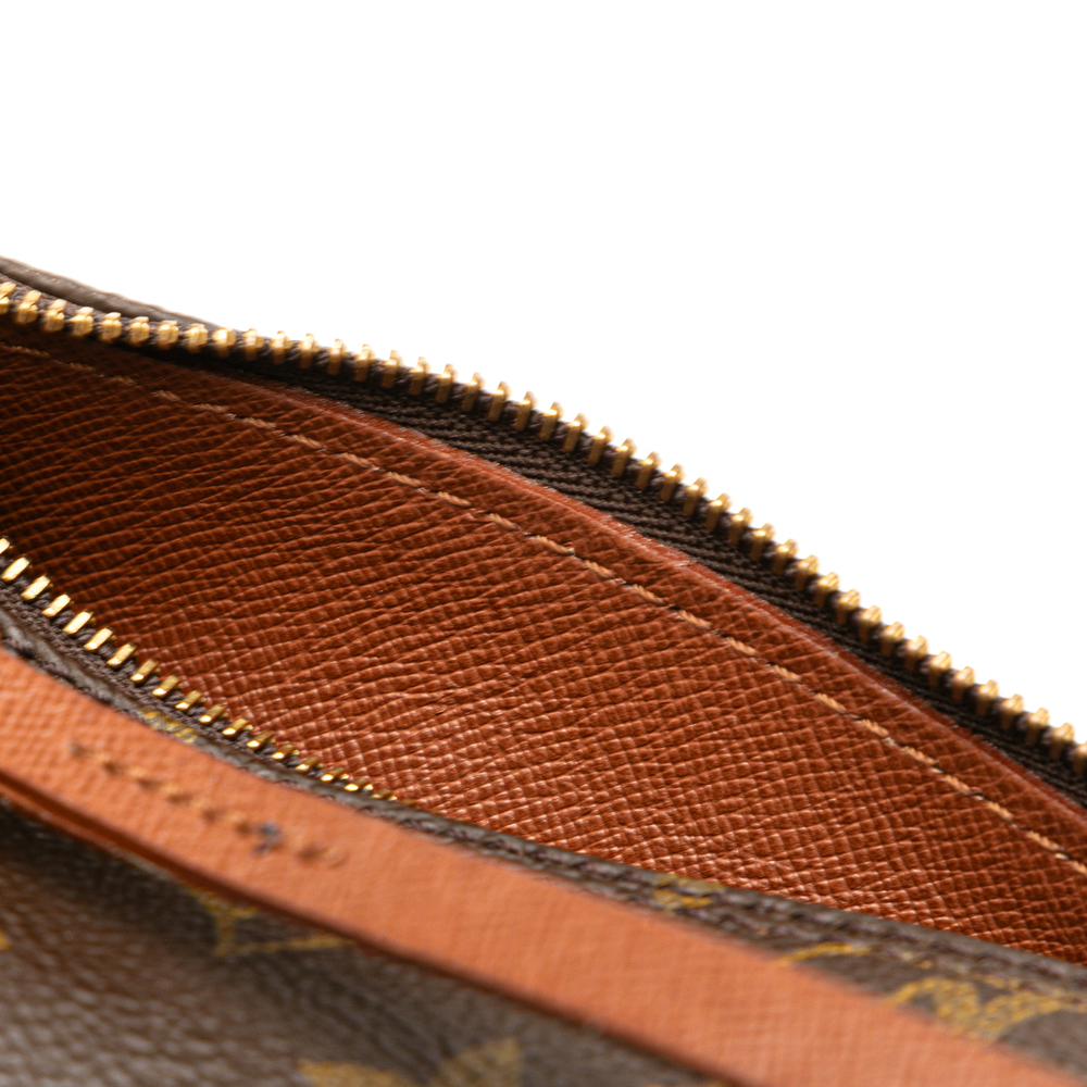 Pre-Loved Louis Vuitton Monogram Papillon Pochette - Picture 5 of 11